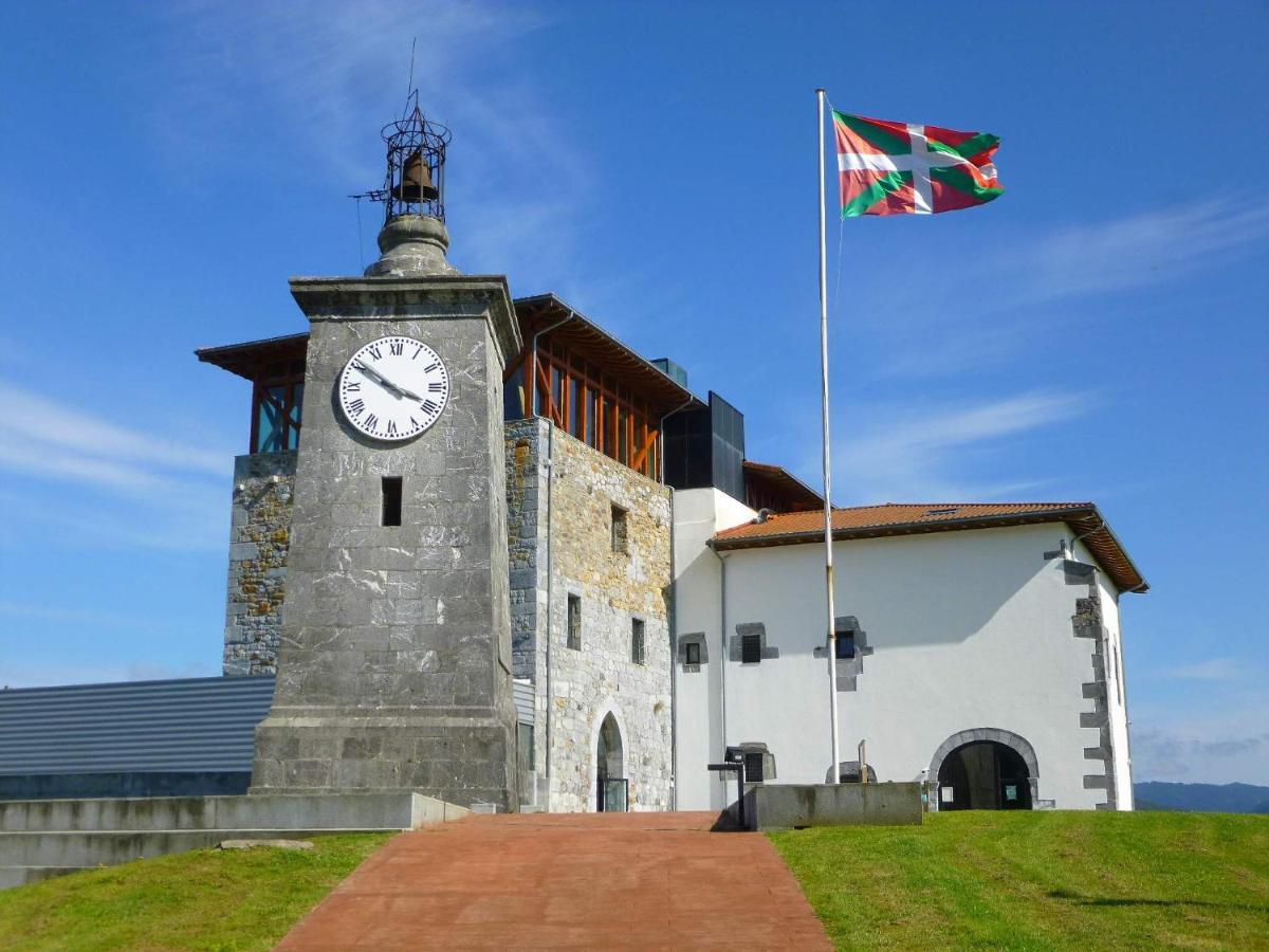 Piso Turistico Mundaka Con Opcion A Garaje Apartman Kültér fotó