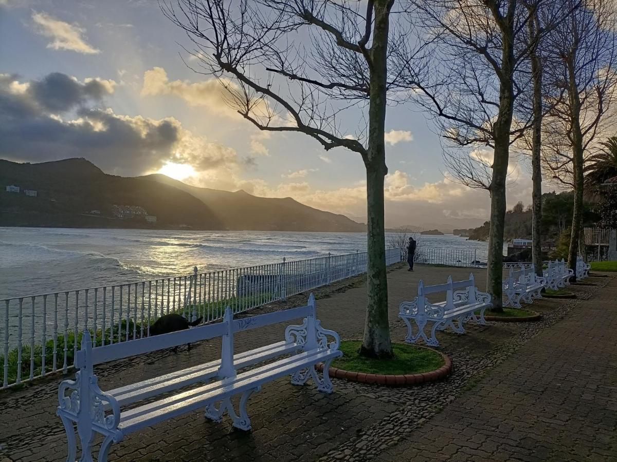 Piso Turistico Mundaka Con Opcion A Garaje Apartman Kültér fotó