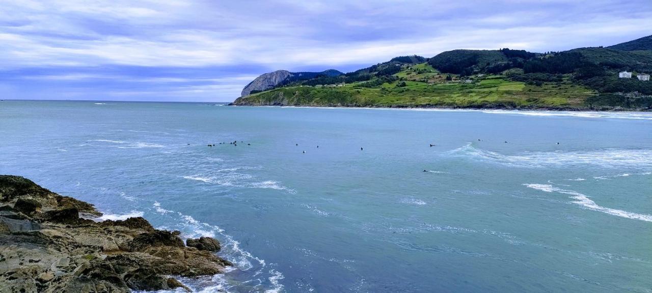 Piso Turistico Mundaka Con Opcion A Garaje Apartman Kültér fotó